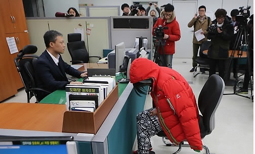 지난 3월 경찰조사를 받는 노모(45·여)씨 