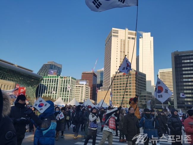 지난 11일 열린 탄기국 집회현장/사진=뉴스프리존DB