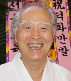 덕 산 김 덕 권(길호) 합장 