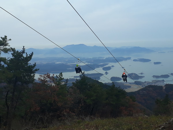 하동군은 26일 순천시에서 열린 2019 균형발전박람회에서 균형발전사업 우수사례 기관표창을 수상했다./ⓒ하동군