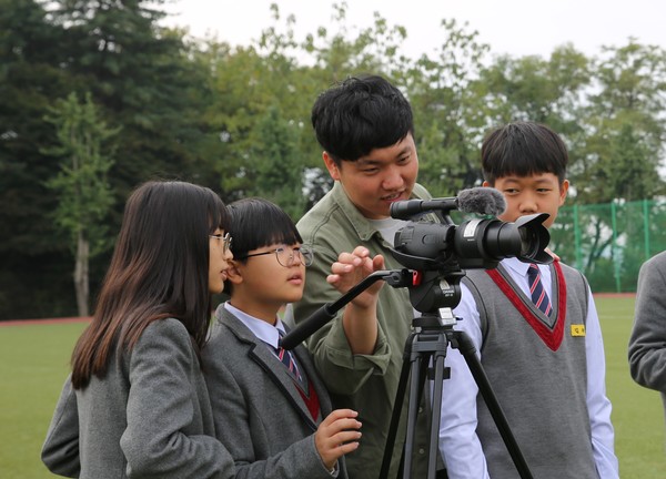 '작은 학교 미디어캠프' 진행 사진 ⓒ 시청자미디어재단