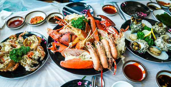 남해군이 관내 음식산업에 대해 맛, 친절, 위생 등 세 마리 토끼를 한 번에 잡기 위한 ‘행복맛집’ 육성사업을 추진한다./ⓒ남해군