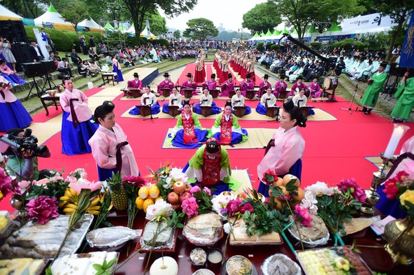 진주시 지속발전 가능한 축제전략 마련 위한 공청회 개최(논개제)/ⓒ진주시