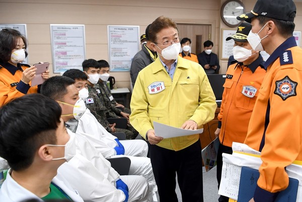 이철우 경북도지사, 경북소방학교 생활치료센터 현장점검/Ⓒ경북도청