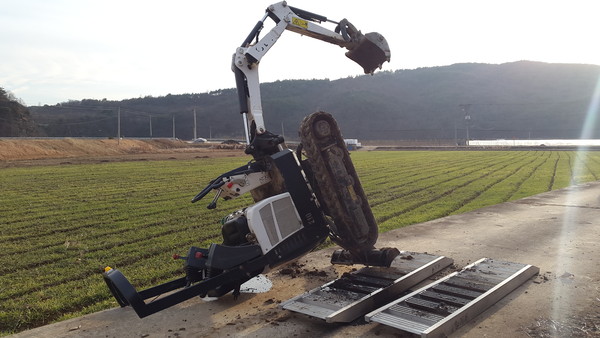 합천군은 농민들의 안정적인 영농 수행과 생산성 향상을 위해 농업인 재해안전공제료 지원사업을 추진한다./ⓒ합천군