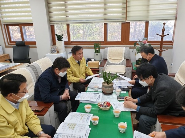 경산시, 코로나19 위기극복 지원기관 긴급 간담회/Ⓒ경산시청