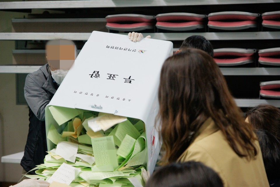 충남 천안시 서북구 유관순체육관 개표소./ⓒ김형태 기자