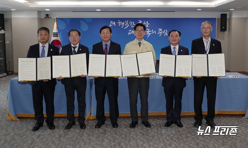 충남도가 기존의 간호장학금 확대 시행으로 졸업예정 신규 간호인력을 사전에 확보해 의료원 간호인력 구인난 극복에 나선다./ⓒ충남도청