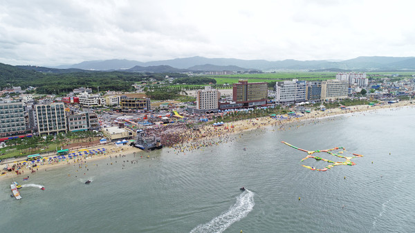 상공에서 본 대천해수욕장 전경.©보령시청