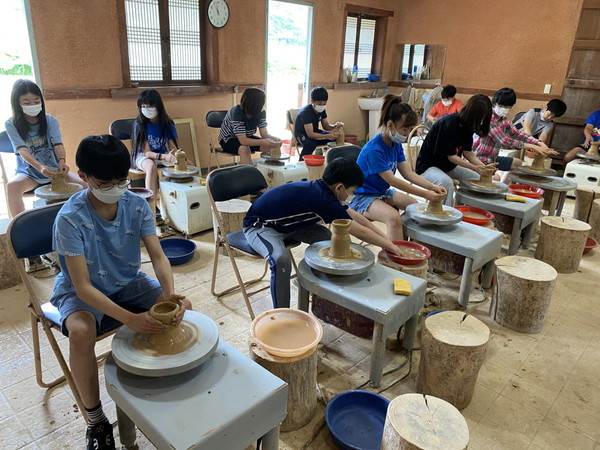 하동 옥종초등학교는 지난달 29일∼7월 3일 전교생을 대상으로 오감길 하동특색교육활동을 실시한다./ⓒ하동군