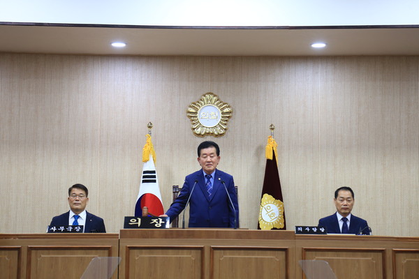 통영시의회는 2020년도 제2회 추가경정예산안, 조례안 등 각종 안건을 심사하는 것으로 제8대 통영시의회 후반기 첫 의사일정을 시작한다./ⓒ통영시