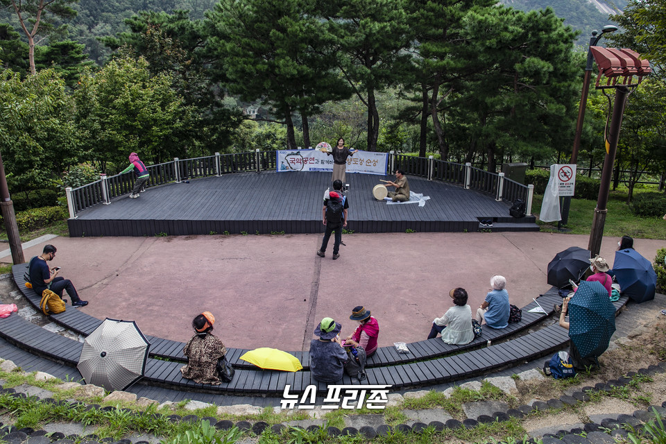 김명남 명창과 조풍류 고수 판소리 한마당 =사진/김학영 기자