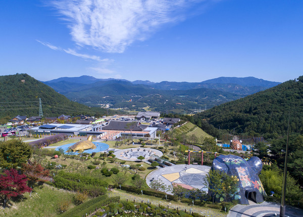 산청군 동의보감촌의 가을풍경./ⓒ산청군