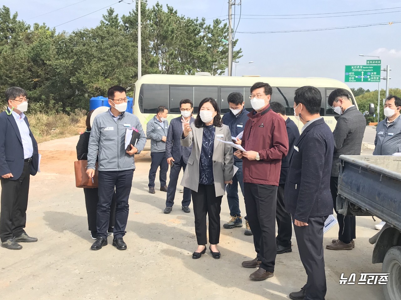 정낙춘 보령시 부시장이 국도77호 개통을 대비해 현장점검에 나섰다.Ⓒ보령시청