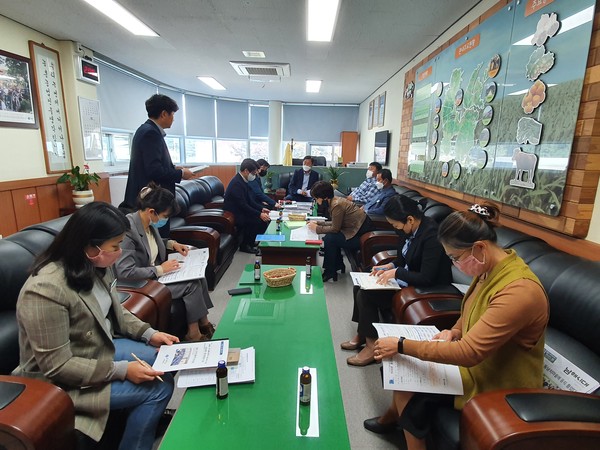 남해군 지역푸드플랜 패키지 지원사업, 점검회의 모습./ⓒ남해군