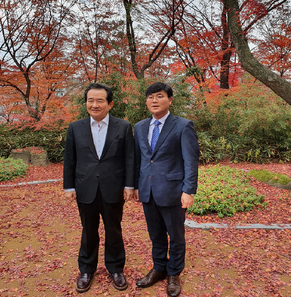 변광용 거제시장이 정세균 국무총리에게 거제 고용위기지역 재지정을 강력히 건의했다./ⓒ거제시