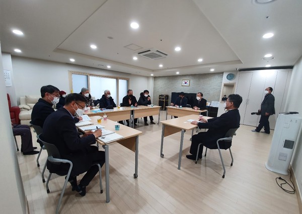 인천 중구 신축공사로 인한 불편 해소위해 입주민과 대화 나눠/ⓒ중구