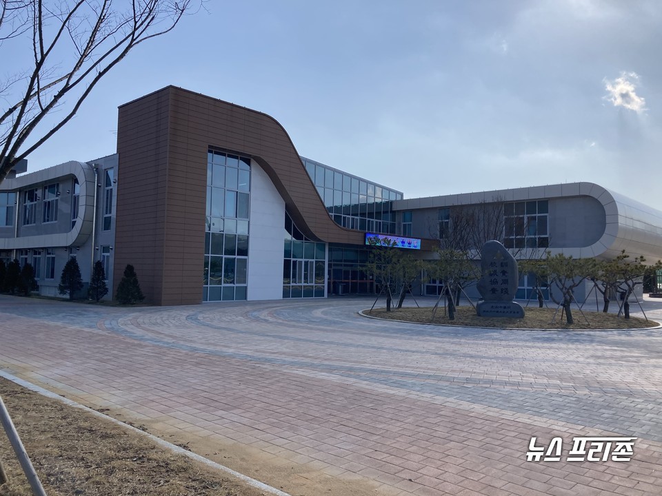 교육부가 주관하는 ‘대한민국 우수시설학교’ 공모에서 충남 청양군 정산중학교가 대상을 차지했다./ⓒ충남교육청