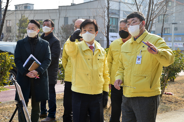 진주시 동부 시립도서관 국제 설계 공모.(조규일 진주시장 현장 방문)/ⓒ진주시