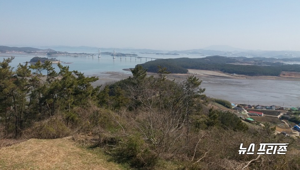 원산도 오로봉에서 바라본 원산안면대교.Ⓒ보령시청