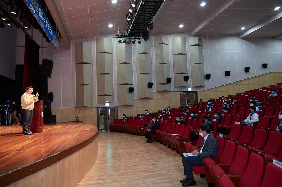 아산시와 아산시의회는 제5대 어린이·청소년의회 발대식과 워크숍을 진행했다./ⓒ아산시