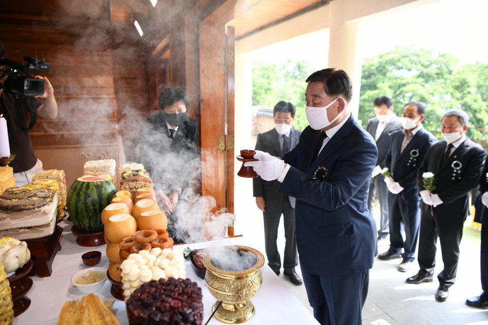 충남 예산군은 제66회 현충일을 맞아 오는 6일 대술면 시산리 충령사에서 ‘제66회 현충일 추념식’을 축소 개최한다./ⓒ예산군청