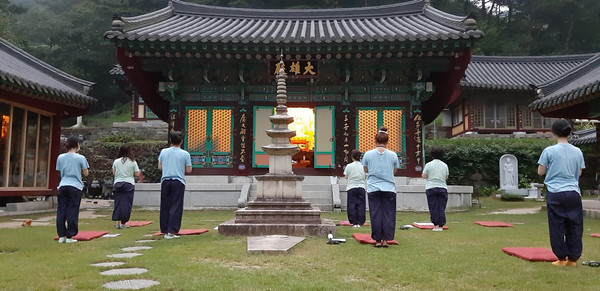 산청 문수암 템플스테이 바라보기 여행 프로그램    ⓒ산청군