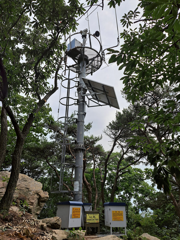 서산시 팔봉상 정상에 설치된 아마추어무선 중계기./ⓒ서산시청