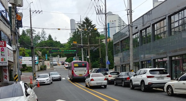 근로복지공단 순천병원앞 신규입주 아파트옆 도로