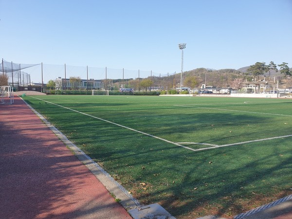 용인시 처인구 모현읍 모현레스피아 축구장 전경/ⓒ용인시