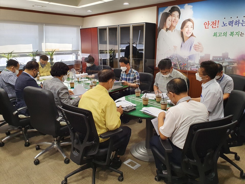 충남도는 22일 도청에서 ‘2022년 재난 안전 분야 시책 구상 회의’를 열고, 1년 남짓 남은 민선 7기의 중점 추진 시책을 논의했다./ⓒ충남도청