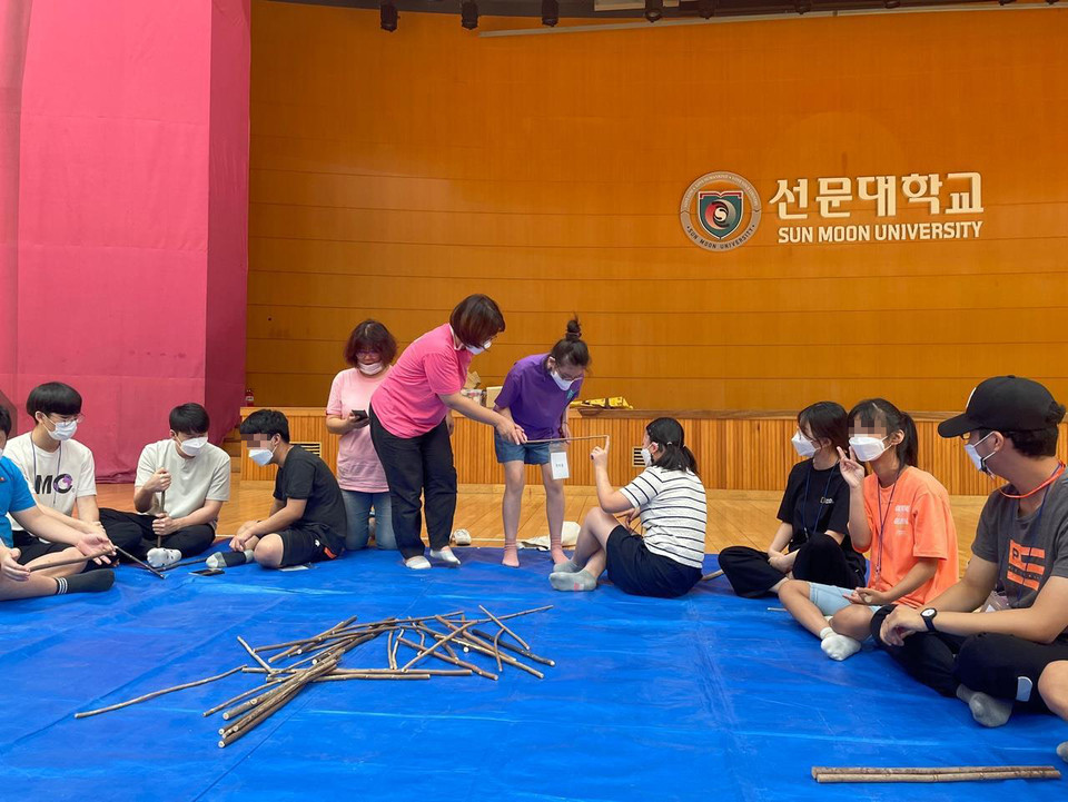 발달 장애 청소년과 함께하는 공동체 놀이./ⓒ선문대학교