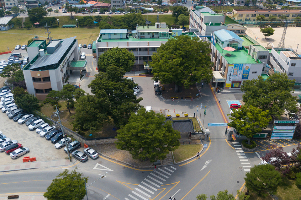 충남 홍성군이 미세먼지 저감 정책을 적극 추진하며 친환경 녹색도시 조성에 속도를 내고 있다./ⓒ홍성군청