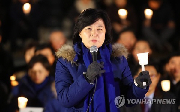 추미애 전 장관은 민주당 당대표 2년이라는 임기를 '역대 최초로' 마친 이력을 가진 정치인이다. '120석 당대표'로서 박근혜 정권의 탄핵과 성공적 정권교체를 이뤄냈으며, 그 과정에서 은밀히 진행됐던 군사 쿠데타 음모도 사전 경고를 통해 차단했다. 사진=연합뉴스