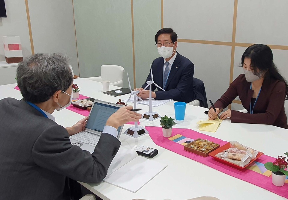 충남도의 탈석탄 친환경 에너지 전환 선도 정책에 대해 일본 언론이 관심을 표하고 나서 눈길을 끌고 있다.(사진=충남도청)